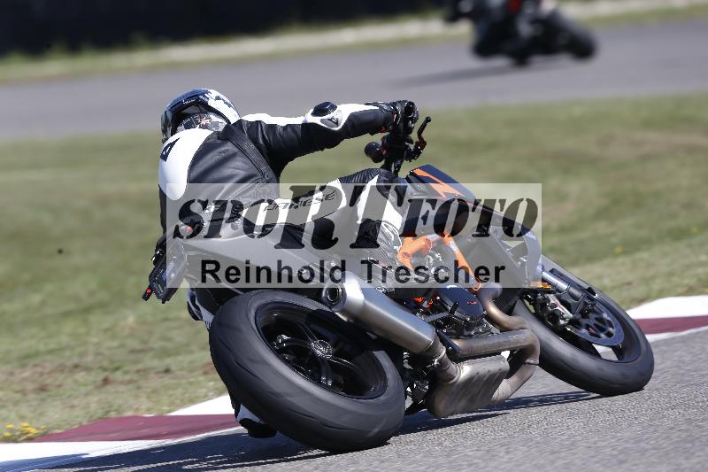 Archiv-2025/49 26.08.2025 Cornu Master School ADR/blau-bleu/62